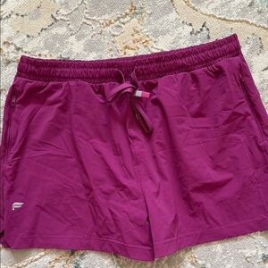 Fabletics the one short